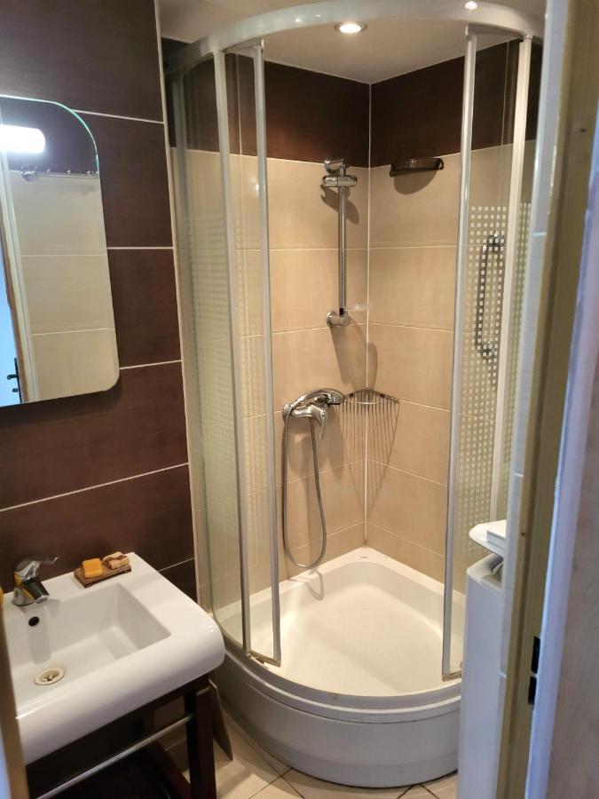 Lemuria Pokoje Wlk Niedzwiedzicy Hostel Λέγκνικα Εξωτερικό φωτογραφία